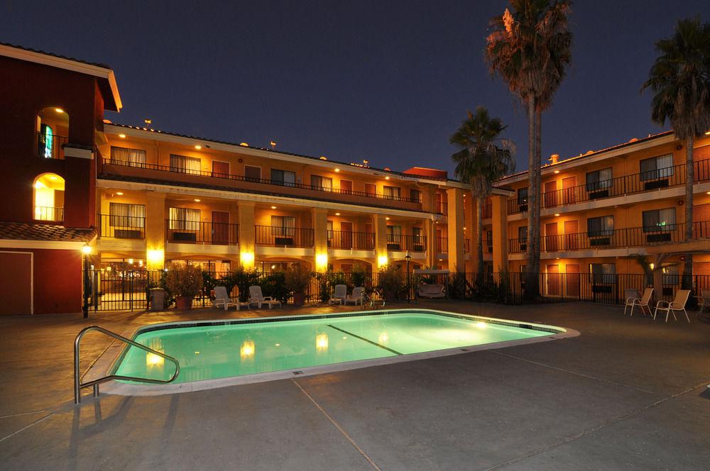 Rancho Cordova Inn Buitenkant foto